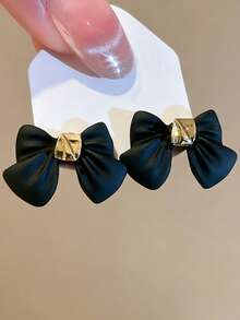 1 Pair Black Bow Earrings, Minimalist Personalized Small Sweet Gentle Exquisite Elegant Versatile Stud Earrings, Suitable For Teenage Girls Daily And Holiday Wear - Black - View 4