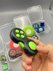 1 Set New Adult Travel Kit, Includes Multi-Function Handle, Mini Gear Shifter And Clicker, Portable, Suitable For Office, Travel And Gifts - Multicolor - View 3