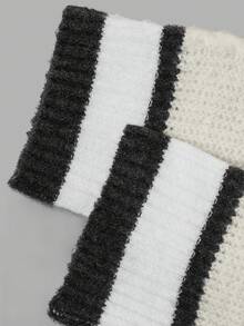 Women Fall White Contrast Trim V Neck Knit Sweater, Long Sleeve Loose Pullover Tops For Daily Campus Casual Outfits - Apricot - View 5