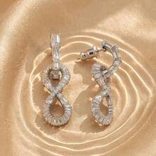 SWAROVSKI 無限符號水晶耳環，梯形全水鑽 8 字形耳環，送給女友的生日禮物 - 銀色 - 查看 8
