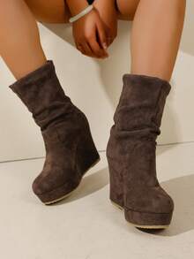 Cream-Colored Ruched Wedge Platform Ankle Boots For Women With Back Zipper, Height-Increasing Slouch Boots - Dark Brown - View 3