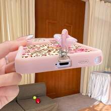 1 buah Casing Pelindung Ponsel TPU Anti-Jatuh Motif Leopard dan Elemen Bunga dengan Tali Genggam yang Dapat Dilepas, Kompatibel dengan Galaxy S26 Ultra/S25/S24/S23, A3X 4G/A60/A40, Reno7 4G, Moto G30/G20/G10, Note 13 Pro, Smart 8, A70, Seri Android Murni - Berwarna merah muda - View 4