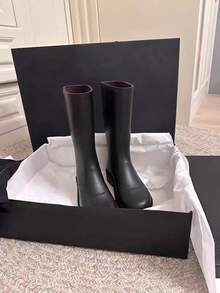Women's Smooth Long-Shaft Boots, Simple Design, Non-Slip Outsole, Comfortable Block Heel, Straight Shaft, Black - Black - View 5