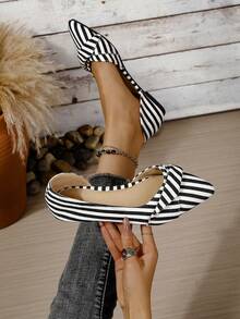 Women's Breathable Fabric Bow Pleated Black & White Vertical Striped Pointed Toe Flat Shoes - Black - View 2