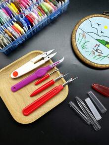 5pcs Red Seam Ripper Set, Includes Large, Medium, Small With Transparent Protective Cover, Red Scissors And Sickle Style, Sewing Seam Ripping Auxiliary Tool, Suitable For Embroidery, Patchwork, Fabric Craft, Clothing Alteration And Repair, Handmade Sewing DIY Accessories - Seam Ripper Set - View 2