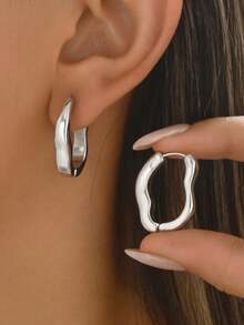 2pcs Ins Minimalist Asymmetrical Geometric U-Shaped Ear Cuffs, Niche Personalized Metal Earrings, High-End Versatile Women's Jewelry - 1852 Silver - View 1