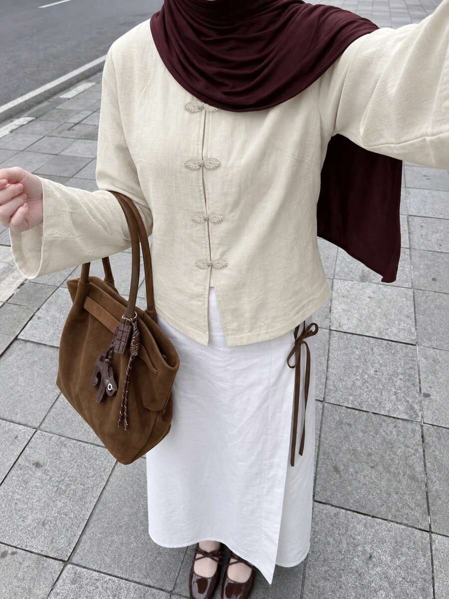 女款中式盤扣亞麻混紡襯衫,休閒時尚長袖短版開襟外套,極簡優雅日常通勤外衣,適合秋季 - 杏色 - 查看 1