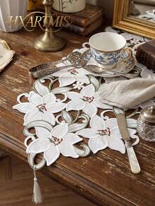 HXARTMIS 1pc Elegant Handmade Hollow Lily Embroidery Table Runner & Placemat Set, Vintage Floral Hollow Tassel Table Runner, Romantic Dining Table Decor, Suitable For Restaurant, Home Decor, Theme Holiday Decoration - White - View 13