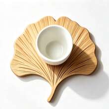Ginkgo Leaf Shaped Wooden Coaster, Carved Leaf Pattern Water Cup Mat, Heat-Insulating Desktop Protection Pad, Creative Plant Shaped Decorative Coaster, Suitable For Kitchen, Dining Table, Home Decor - Multicolor - View 6