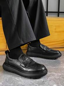 ZCZ Men's Textured Slip‑On Loafers, Strap Decoration Chunky Platform Sole Casual Shoes - Black - View 5