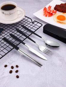 4 pcs Set Sendok Garpu Stainless Steel & 1 pc Kotak - Hitam - View 3
