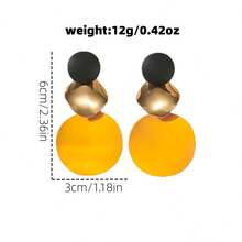 Vintage Color-Block Large Disc Earrings For Women, Luxury Geometric Metal Pleated Dangle Earrings, Ginger Yellow Elegant Long Earrings - Multicolor - View 3