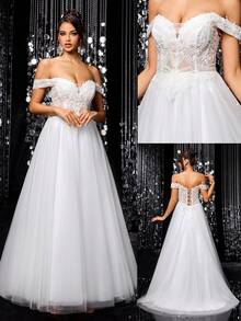 Elegant White Strapless A-Line Wedding Dress, Back Lace-Up Design, Tulle Skirt, Decorated With 3D Flowers And Pearls, Suitable For Weddings - White - View 3