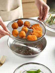 1pc/2pcs Kitchen Oil Filter Tray, Stainless Steel Air Fryer Mesh Basket, Fried Food Draining Basket Accessory, BBQ Grill Mesh Filter Basket, For Vegetables And Desserts - Silver - View 5