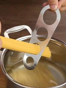 Stainless Steel 4-Hole Pasta Portion Spoon, Precise Portion Control To Prevent Waste, Suitable For 1/2/Multi-Person Servings, Designed For Spaghetti, Macaroni, Fettuccine Portion Control, Kitchen Tool And Tableware Accessory - Multicolor - View 7