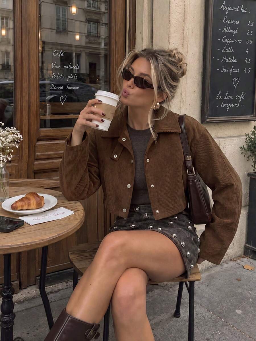Celebrate The Holidays In Style: Women's Fall/Winter Corduroy Cropped Jacket – Oversized Streetwear Perfect For Back-To-School & Daily Outfits - Brown - View 1