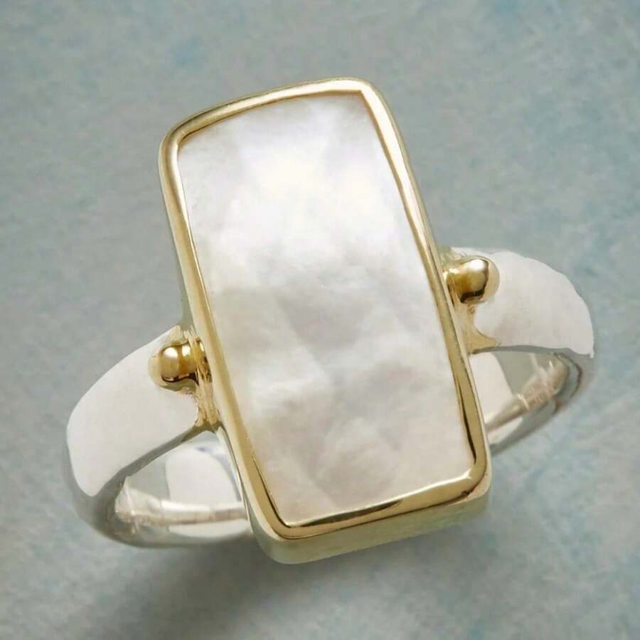 Minimalist Creative Geometric Pattern Women's Ring. Vintage Holiday Accessory - Silver - View 1