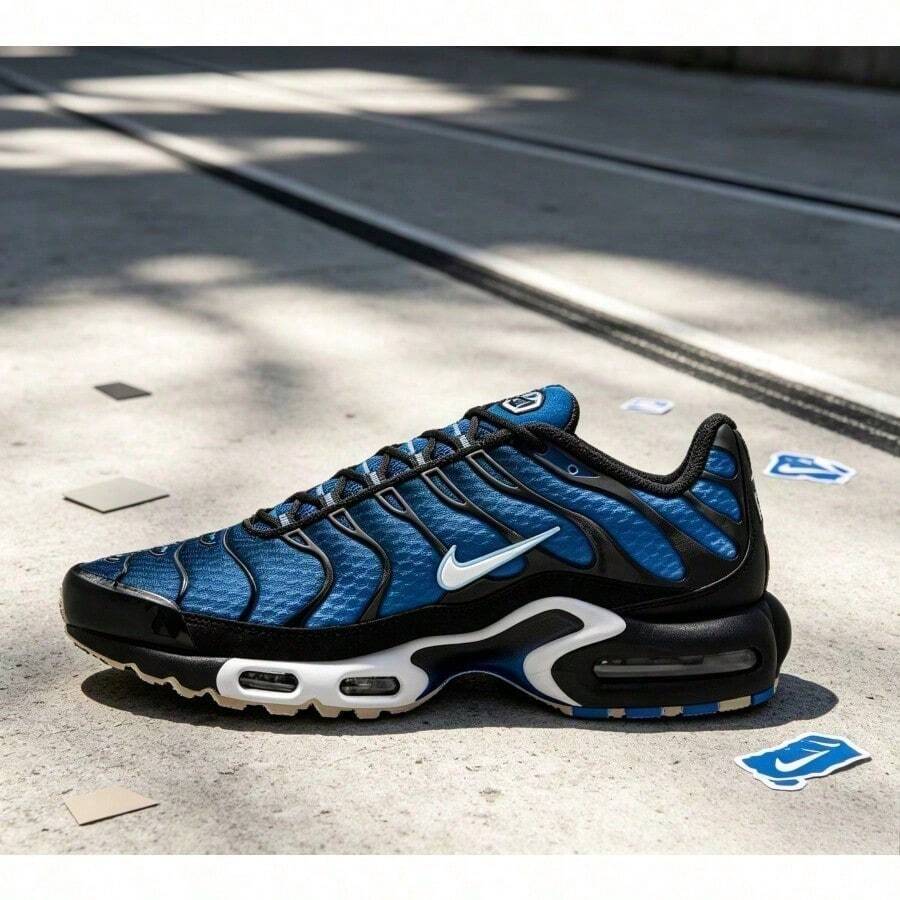 Nike أحذية رياضية رجالية - أزرق وأسود - مشاهدة 1