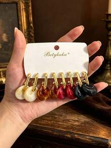 Betykuku 8 قطع أقراط قلادة رقمية بتصميم فني أوروبي وأمريكي عصري مناسبة لجميع فصول السنة وتنسيق الملابس - 4 أزواج للخريف والشتاء - مشاهدة 4