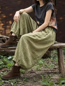 Women's Bohemian Style Green Short Lantern Pants, With Pockets, Casual Loose Wide Leg Pumpkin Pants - Green - View 2