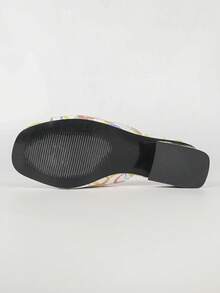 Elegant Printed Women's Slippers, Summer Outdoor Fashion New Fairy Style Chunky Heel Open Toe Low Heel Women's Sandals - White - View 10