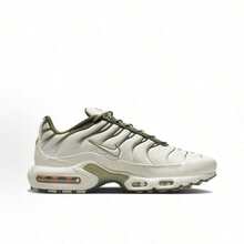 Nike Men Sneakers - Miliu - View 4