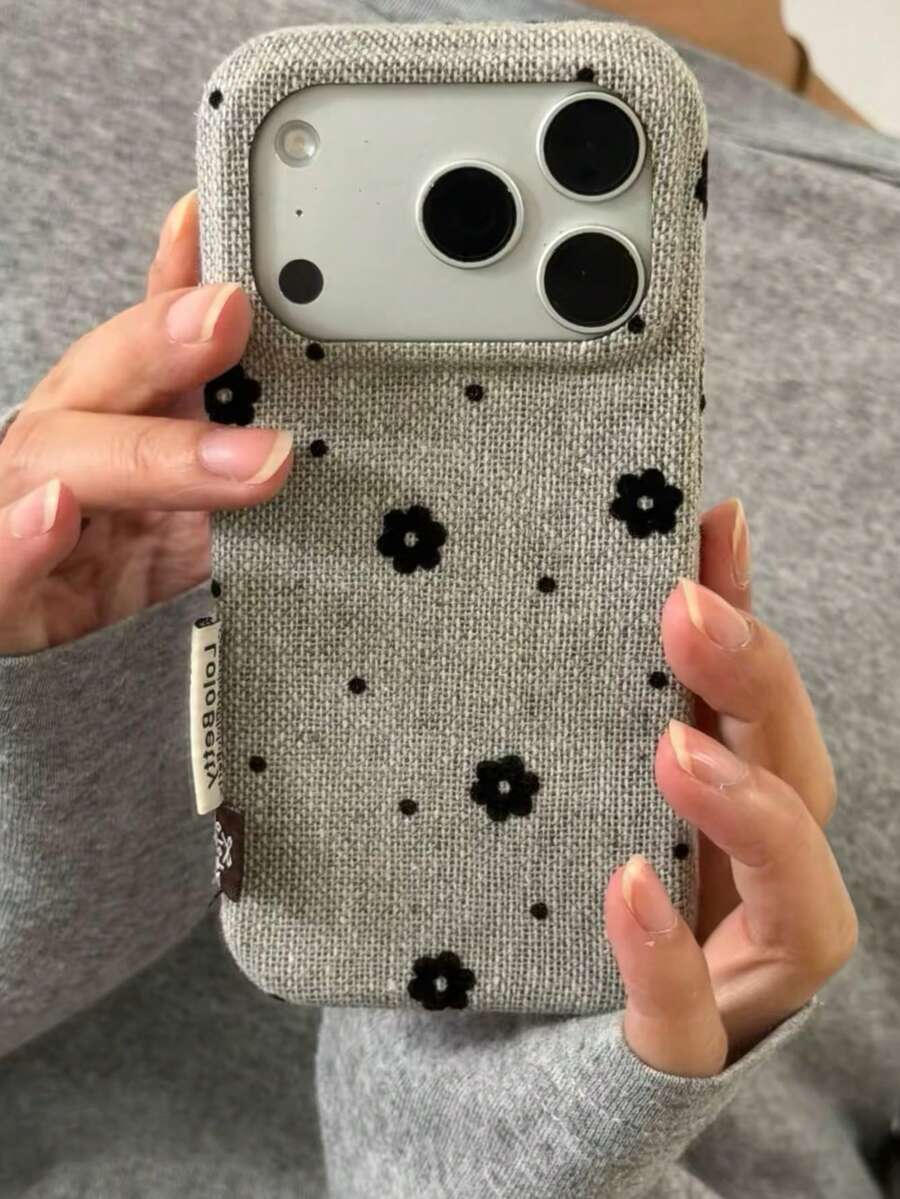 秋冬款淺灰色布料花卉手機殼,適用於 iPhone 18 Pro Max、Apple 17、17 Pro、15 Pro、16 Pro Max、16 Pro,硬殼防摔保護殼,適合女性 - 白色 - 查看 1