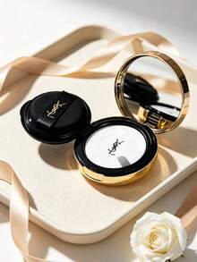 Yves Saint Laurent YSL Pink Diamond Pattern Leather Cushion Foundation B10 Shade 5g, Cushion Ringan Tahan Lama untuk Menutupi Kekurangan, Alas Rias Portabel untuk Sentuhan Akhir, Cocok untuk Bepergian, Bekerja, Berbelanja, Kencan, Perjalanan, dan Acara Luar Rumah untuk Menciptakan Tampilan Riasan yang Jelas dan Lembut - B10 - View 3