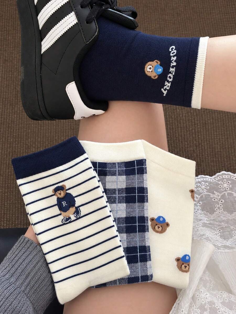 1/4 Pairs Women's Random Cartoon Bear Plaid Letter Fashion Mid-Calf Socks, Soft And Comfortable, All-Season Versatile, Preppy Style, Suitable For Daily Wear And Outings - Multicolor - View 1