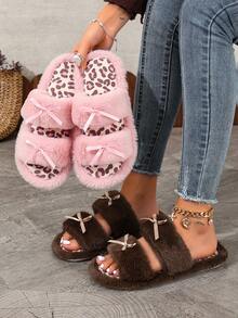 Sandal Rumah Lembut dengan Dua Pita dan Satu Tali, Sol Motif Leopard, Ujung Terbuka, Sepatu Rumah Hangat dan Mewah untuk Musim Gugur/Musim Dingin, Dalam/Luar Ruangan - Coklat - View 7