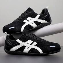 Men's Comfortable Durable Shock-Absorbing Front Lace-Up High-Top Athletic Shoes - Black and White - View 4