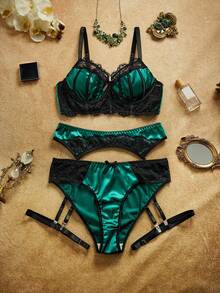 PinupPomp 4pcs Set Plus Size Women's Embroidered Lace Underwire Single Layer Bra, Satin Push Up Low Waist Thong Panty, Garter Belt, Leg Rings - Dark Green - View 16