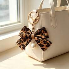 1pc Leopard Print Bow Keychain, Car Pendant, Hair Accessory, Casual Bohemian Party Cute Street Elegant Zinc Alloy, Suitable For All Seasons - Coffee Color - View 5