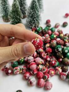 1.5CM Mini Christmas Ball Ornament, Random Color Red/Green Fabric Wrapped Plaid Pattern (Red/Green/White), With Gold Cap And Hook, Christmas Tree Decoration Ball, Suitable For Christmas Tree, Wreath, Bouquet, Winter Wonderland Party Decor - How Many - View 3