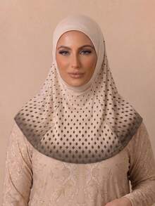 1 buah Hijab Muslim Wanita Motif Geometris Kotak Berlian Elegan Bahan Poliester Bernapas Cepat Kering Cocok untuk Semua Musim - cokelat - View 3