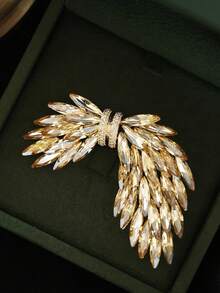 1pc Luxury Vintage Gold Brushed Iris Flower Brooch, High-End Sweater Coat Decorative Brooch - Gold - View 2