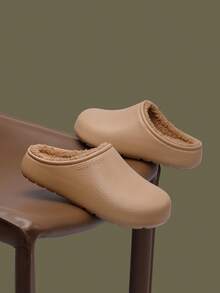 Men's Autumn/Winter One-Piece Thick Lining Heat-Locking Clogs, Easy-Wipe Upper, Minimalist Solid Color, Comfortable For Bedroom And Home Daily Wear, Low-Maintenance - Coffee Brown - View 2