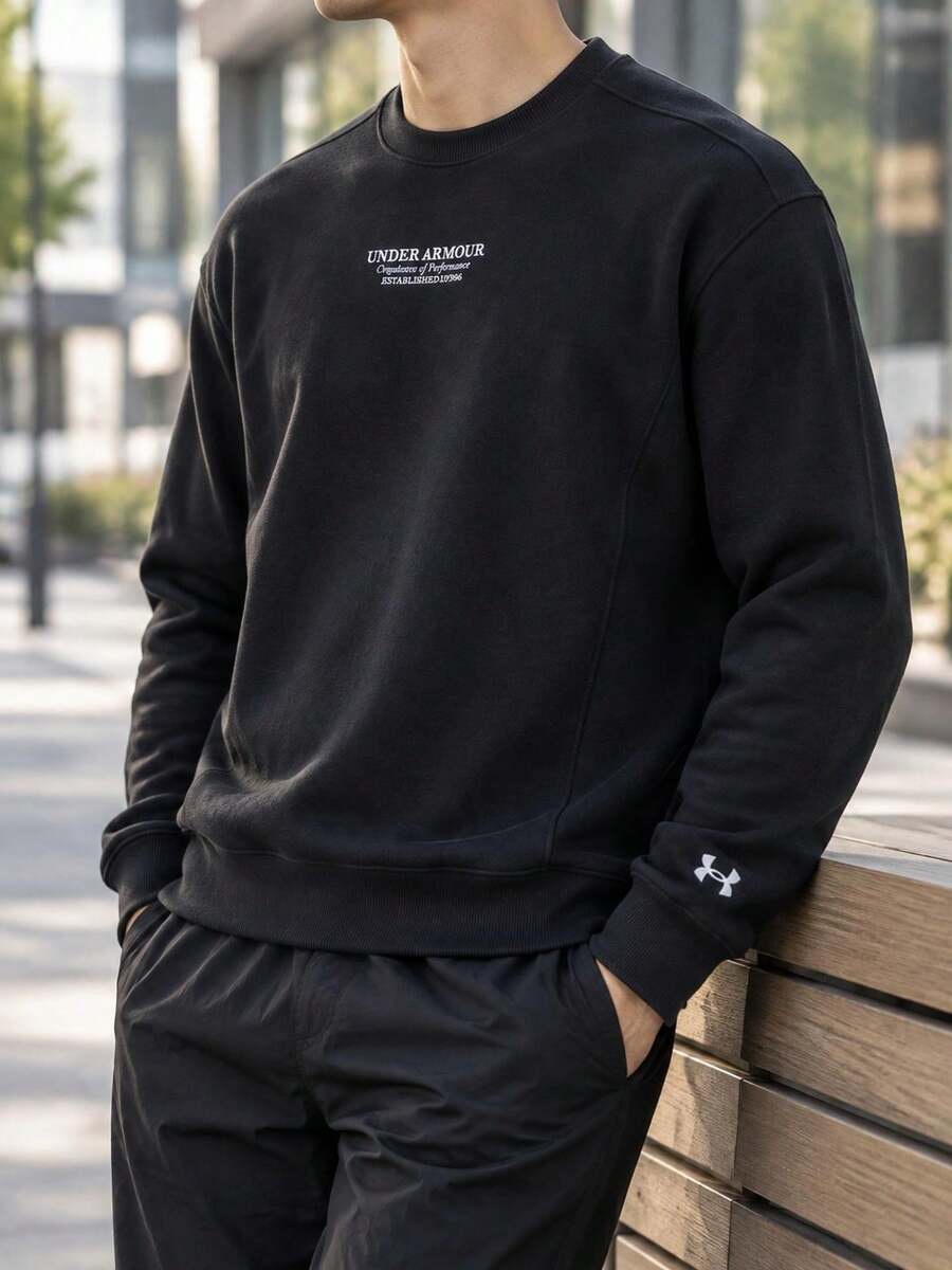 Under Armour Men's Sports Sweatshirt APAC Terry OG 96 Crew-BLK Minimalist Loose Comfortable Sports Knit Sweatshirt 6010096-001 - Black - View 1