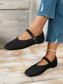 1 Pair Solid Color Bohemian Hollow Out Women's Flat Shoes For Outdoor All Seasons - Black - View 4