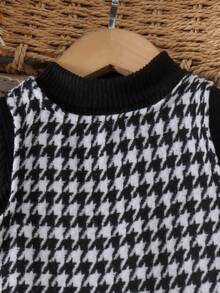 2pcs Baby Girl Classic Elegant Solid Color Small Stand Collar Long Sleeve Base Layer & Houndstooth Bow Hem Tank Dress Set, Spring/Autumn - Black - View 6