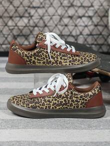 Men's Athletic Shoes-Durable And Versatile-Perfect For Everyday Wear, Outdoor Activities, Commuting, And Outdoor Sports. - Leopard Print Brown Base - View 1