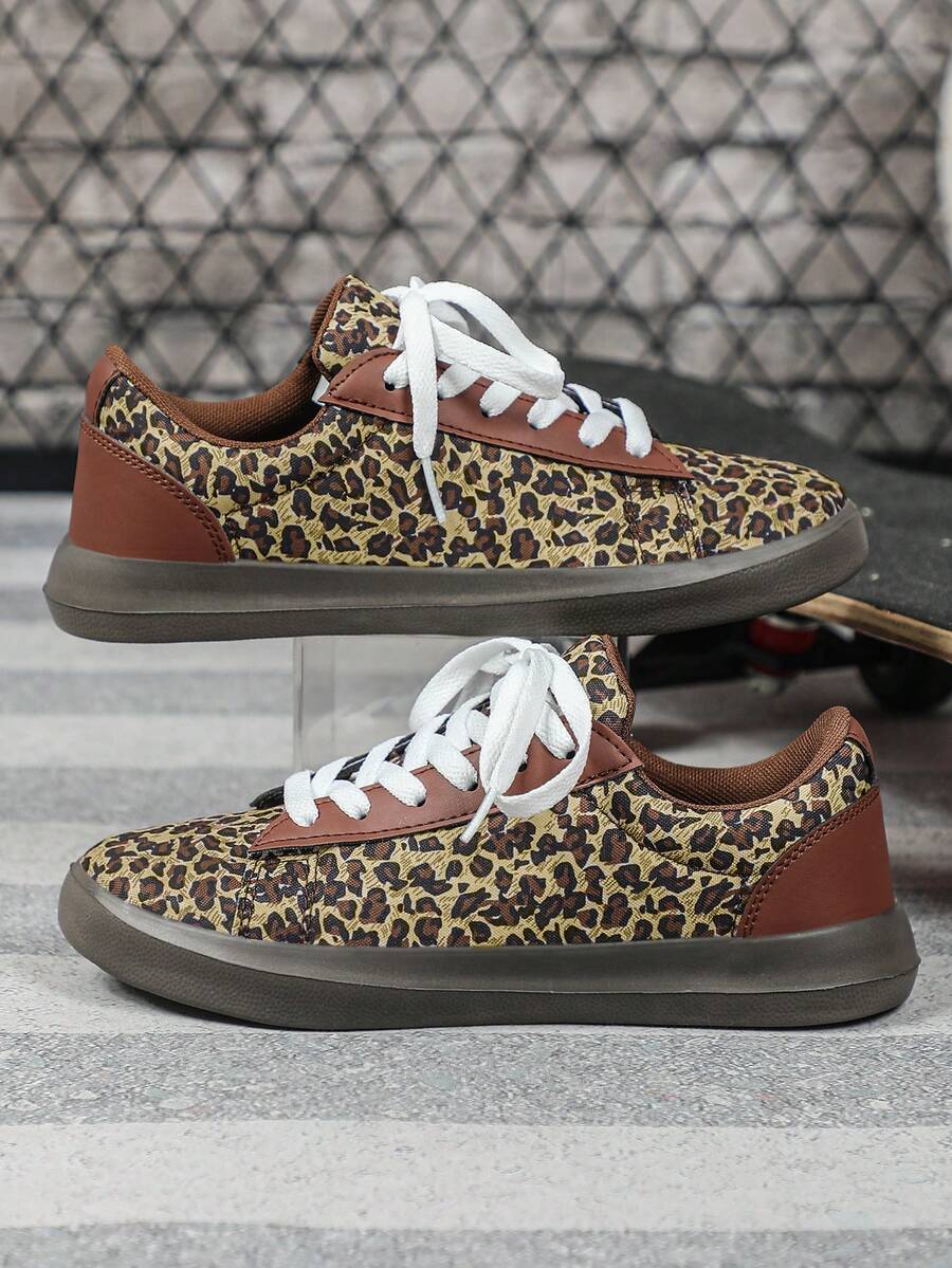 Men's Athletic Shoes-Durable And Versatile-Perfect For Everyday Wear, Outdoor Activities, Commuting, And Outdoor Sports. - Leopard Print Brown Base - View 1
