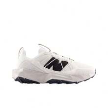Sepatu Lari Trail New Balance NB Tektrel yang Nyaman dan Pas untuk Pria - Putih - View 2