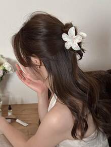 2/1 Piece Women's Flower Hairpin. Lightweight Plastic Hairpin With A Flower-Shaped Clasp. Suitable For Updos, Travel, And School Use. - Multicolor - View 3