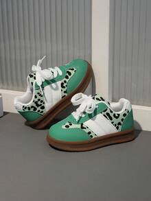 Autumn New Kids' Green Leopard Print Casual Sports Shoes, Lightweight Soft Rubber Sole Fashion Versatile Sneakers - Green - View 1
