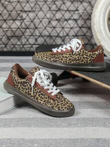 Men's Athletic Shoes-Durable And Versatile-Perfect For Everyday Wear, Outdoor Activities, Commuting, And Outdoor Sports. - Leopard Print Brown Base - View 3