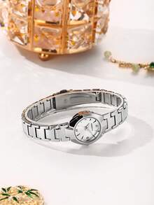 1pc Women's Exquisite Polygon Small Dial Minimalist Luxury Commute Versatile Wristwatch - Silver - View 1