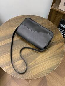 New Fashion Flap Magnetic Closure Shoulder Bag, Commuter Minimalist Underarm Small Square Bag - Black - View 5