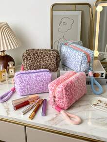 Leopard Print Plush Makeup Bag, Portable Large Capacity Storage Bag With Handle, Soft Plush Toiletries Organizer Bag, Miscellaneous Storage Bag - Multicolor - View 4