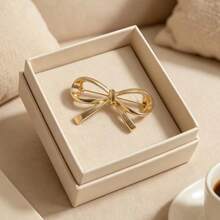 1/3pcs Multi-Color Metal Bow Brooch, Unique Design Niche Accessory, Anti-Exposure Buckle, V-Neck Pin, Versatile Party Holiday Christmas New Year Decoration Brooch - Gold - View 1